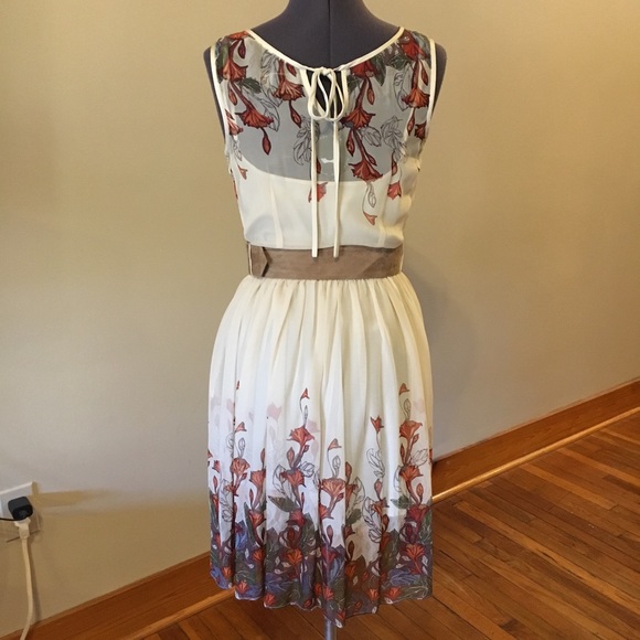 Graydn Dress - Picture 2 of 6